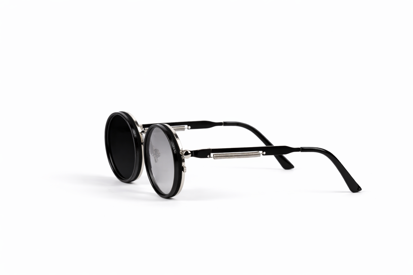 The Steampunk Round Sunglasses – Silver Black Edition VZ-044