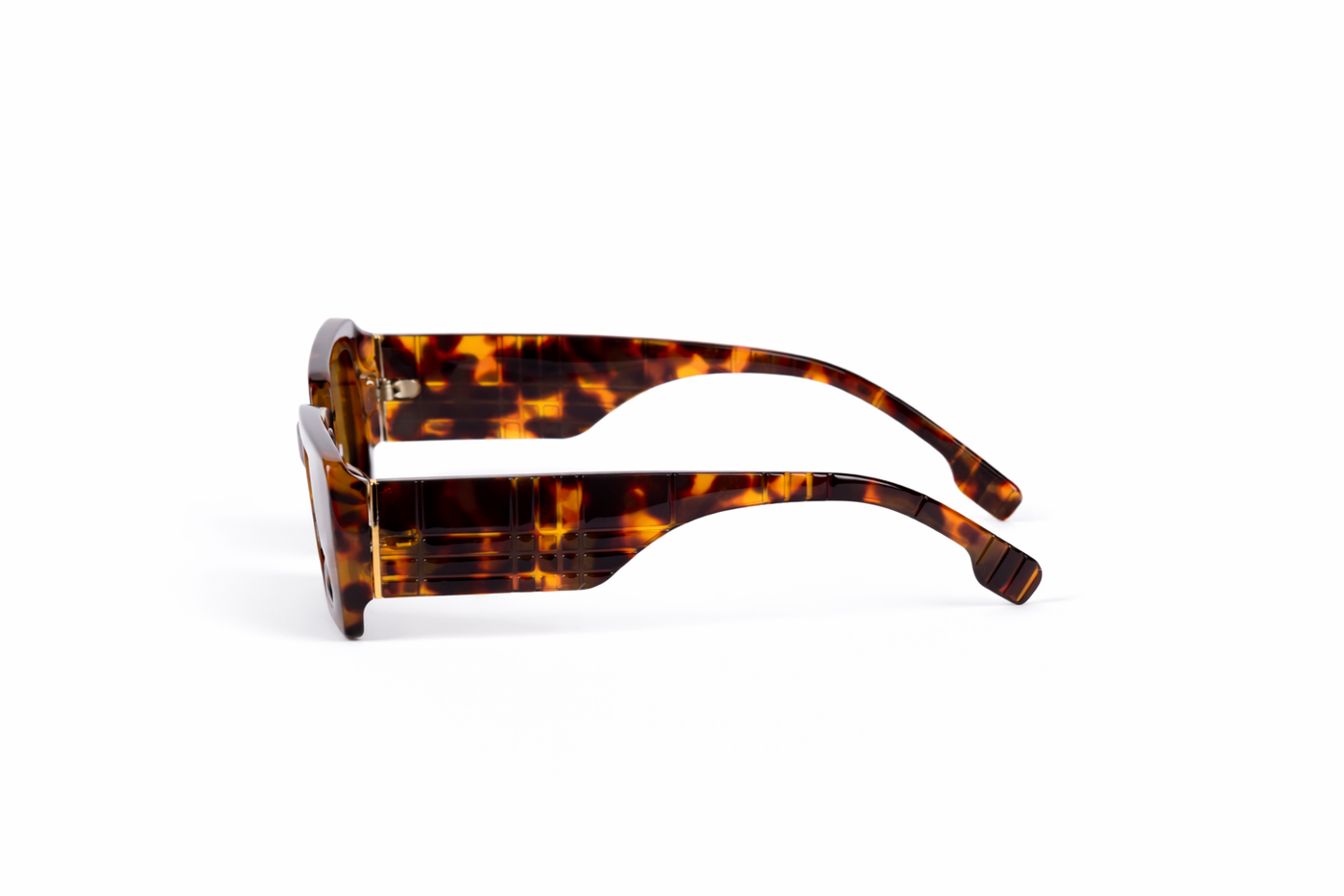 The Retro Bold Rectangle Sunglasses – Tortoiseshell Edition VZ-048