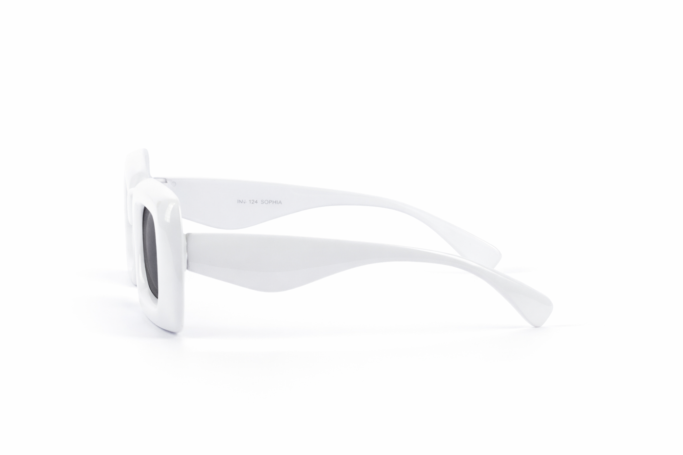 The Oversized Bold Square Sunglasses – Glossy White Edition VZ-058