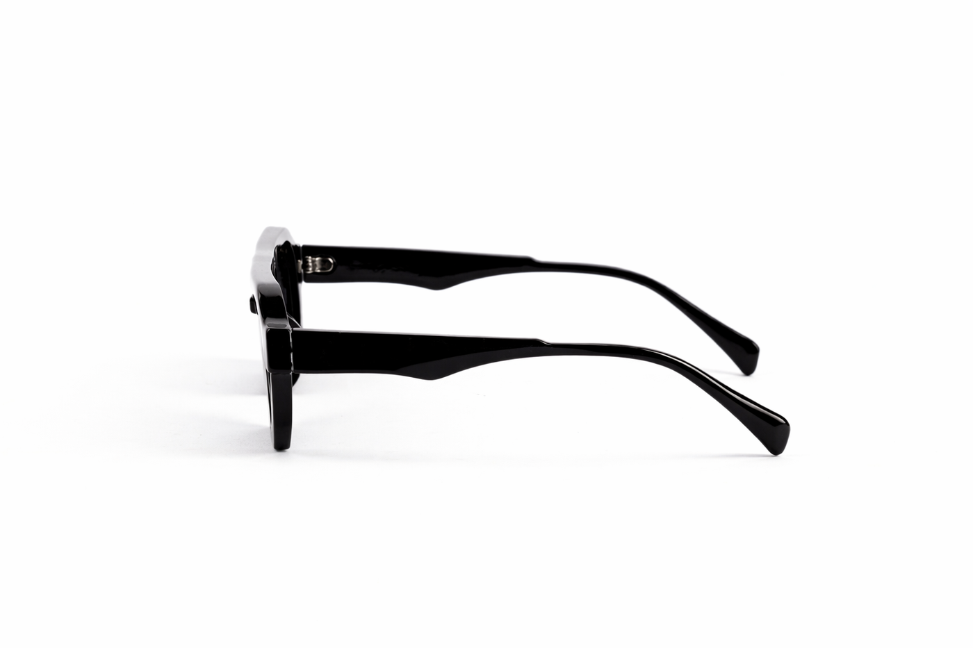 The Bold Oversized Square Sunglasses – Black Smoke Edition VZ-010