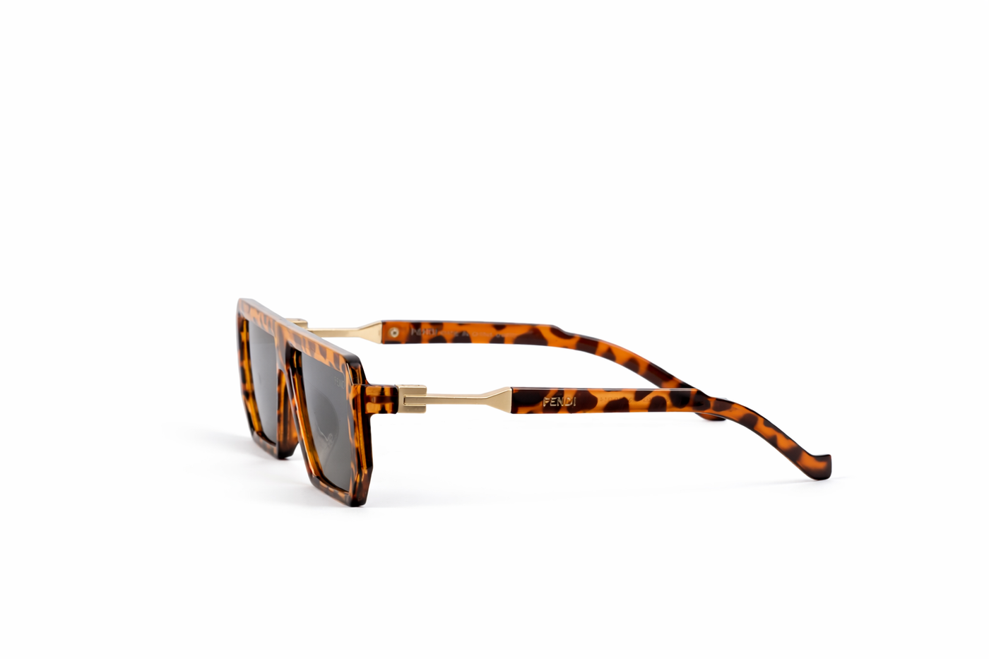 The Bold Shield Square Sunglasses – Tortoiseshell Gold Edition VZ-025