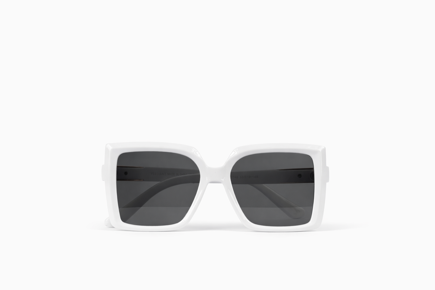 The Classic Oversized Square Sunglasses – White Edition VZ-036
