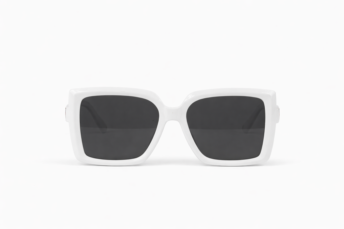 The Classic Oversized Square Sunglasses – White Edition VZ-036