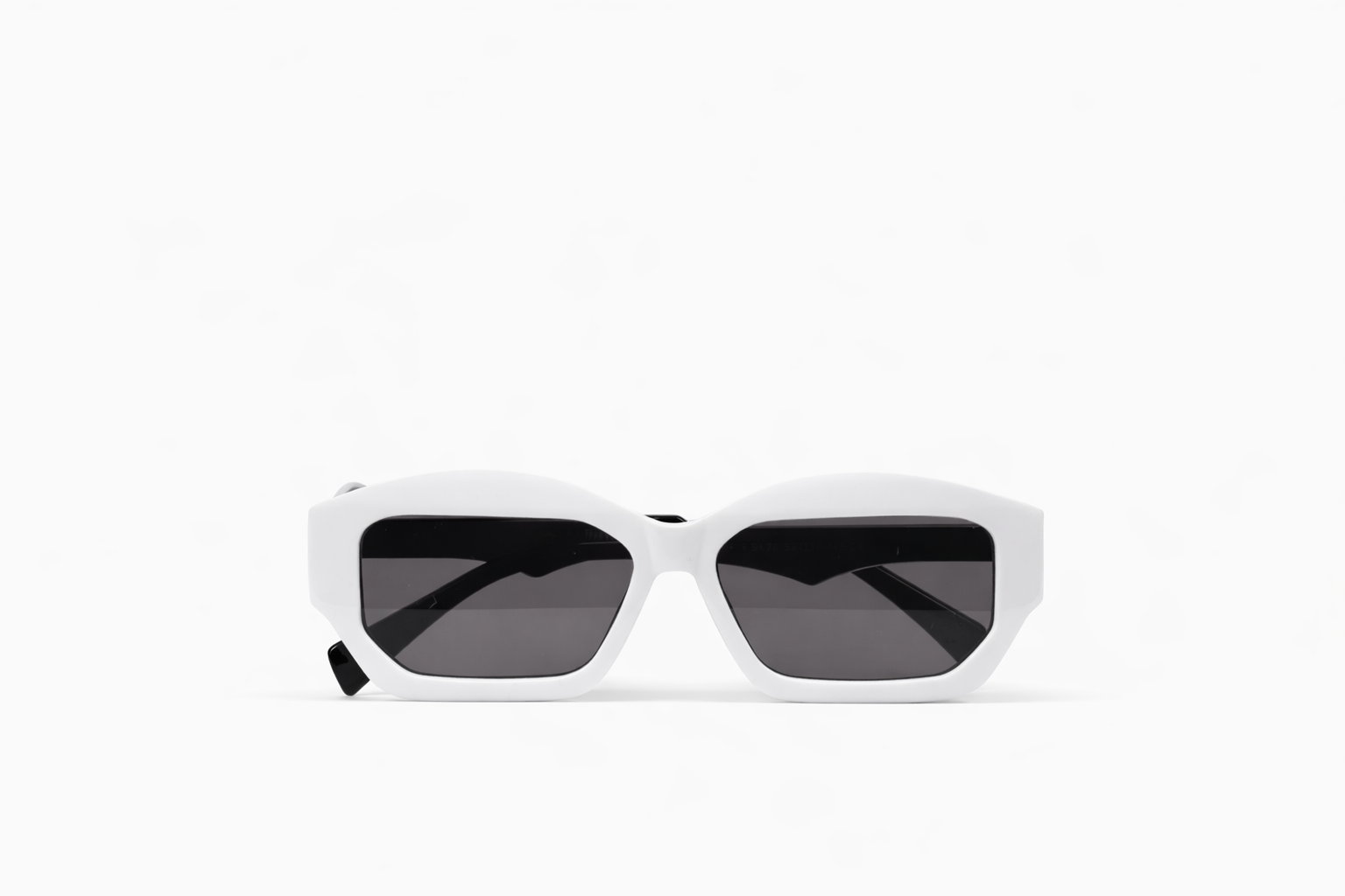 The Luxury Angular Sunglasses – White Edition VZ-038 Secondary image