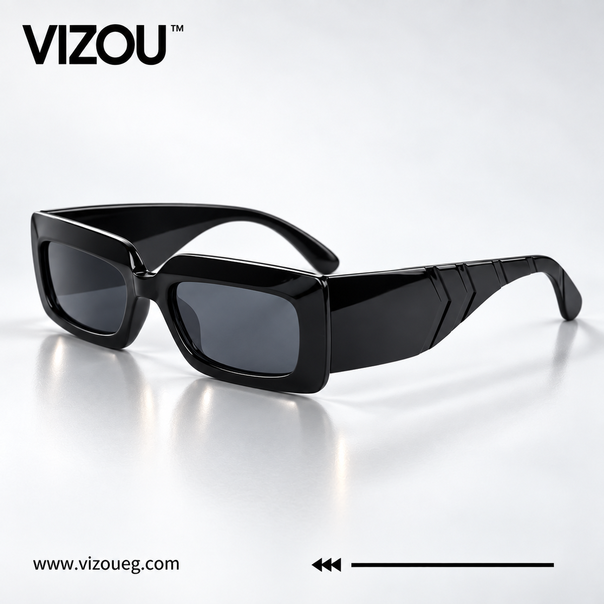 Italy Oversized Shielded Square – VZ-013 Main image