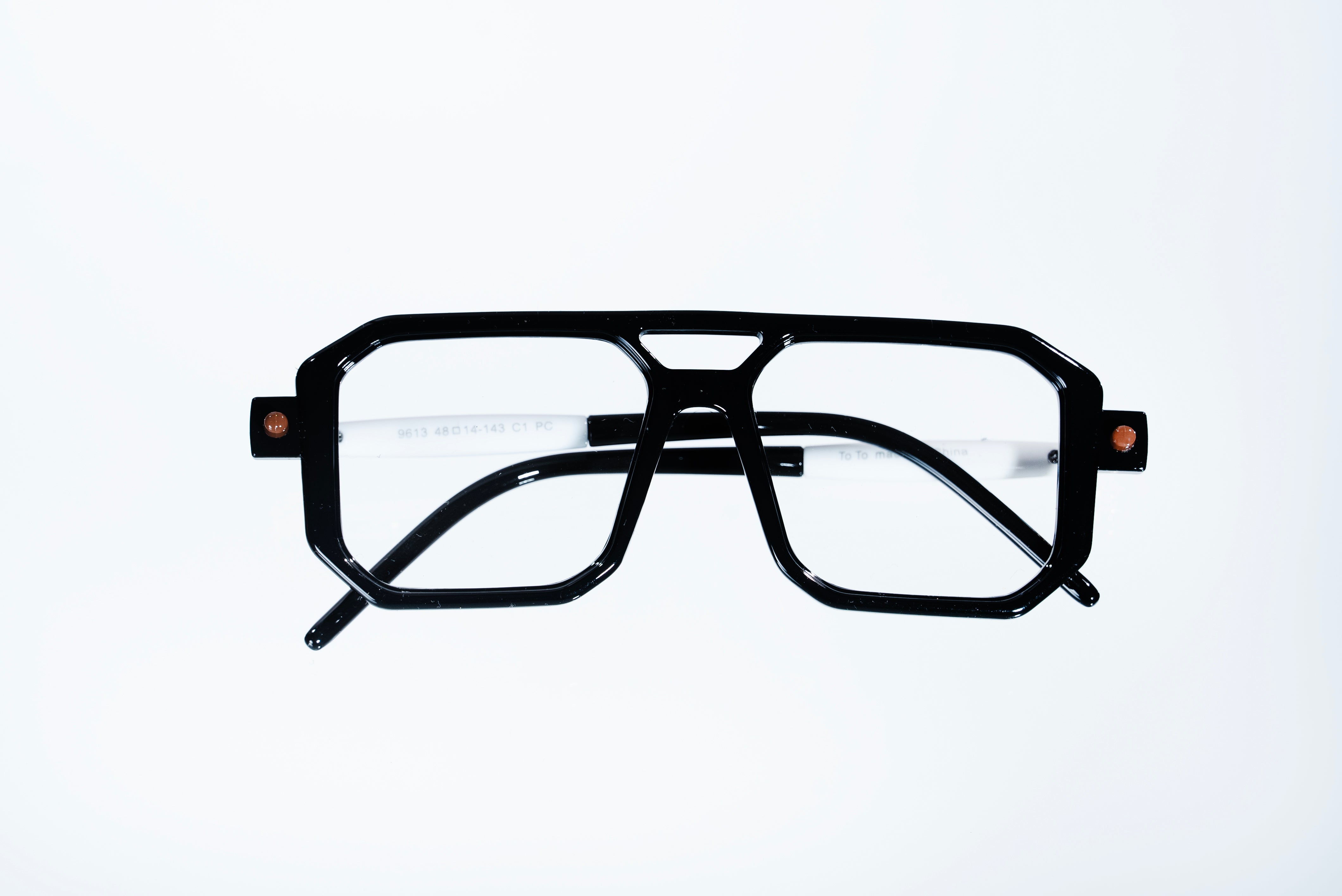 The Luxury Octagonal Sunglasses – Black &amp; White Edition VZ-47 Secondary image