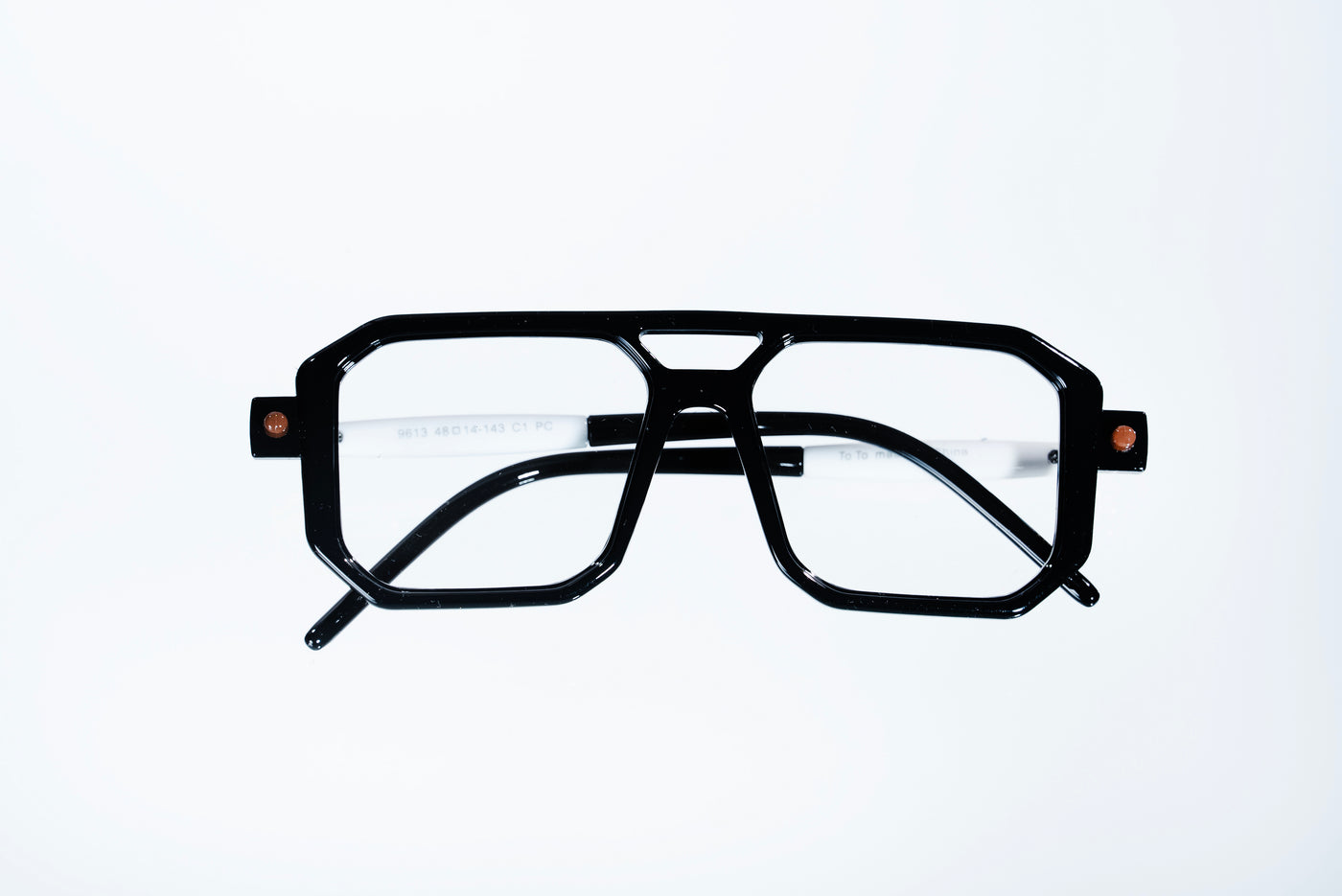 The Luxury Octagonal Sunglasses – Black &amp; White Edition VZ-47