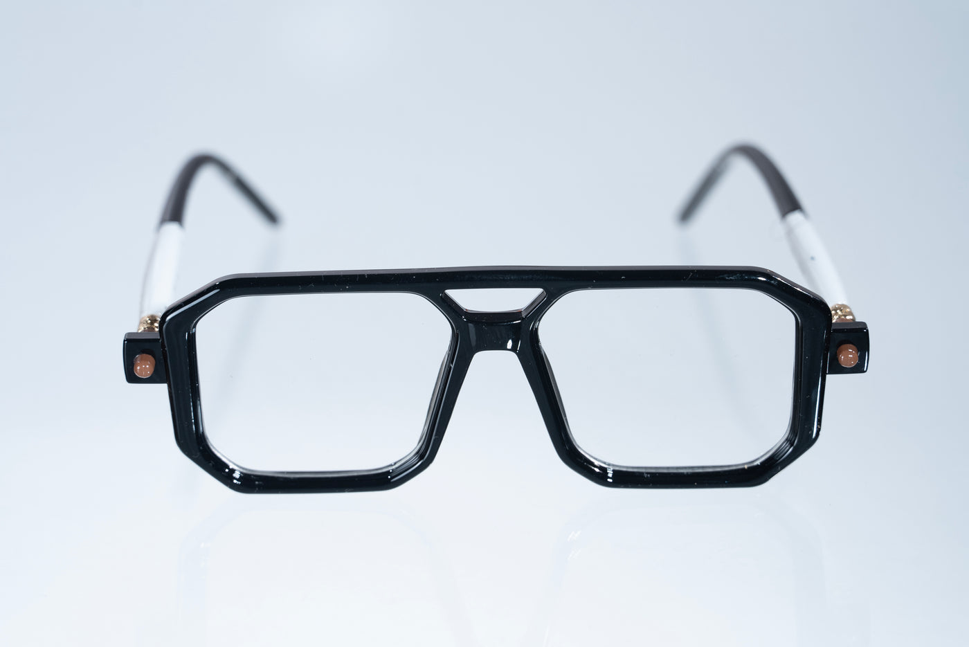 The Luxury Octagonal Sunglasses – Black &amp; White Edition VZ-47