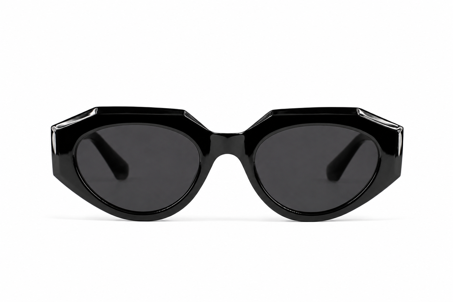 Eclipse blends bold geometric lines with a sleek oval silhouette Secondary image